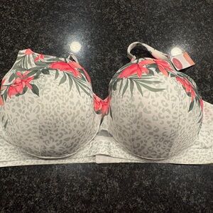 Cacique Floral Print Women's Bra -size 54C